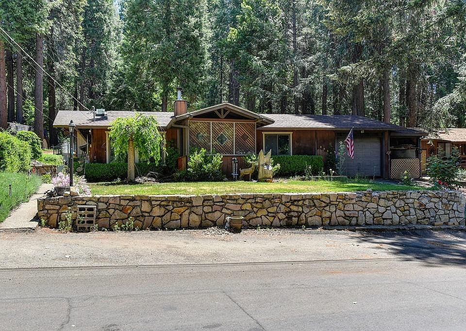 1st image of 2895 Marilyn Dr