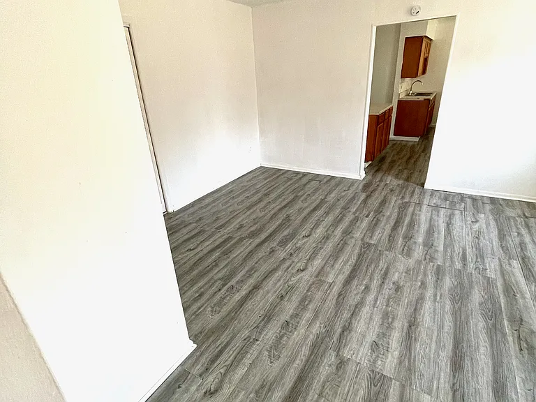 5001 Idaho Ave #1FR — Photo 23