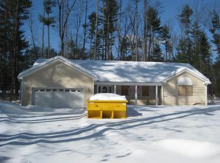 53 3rd St, Godeffroy, NY 12729