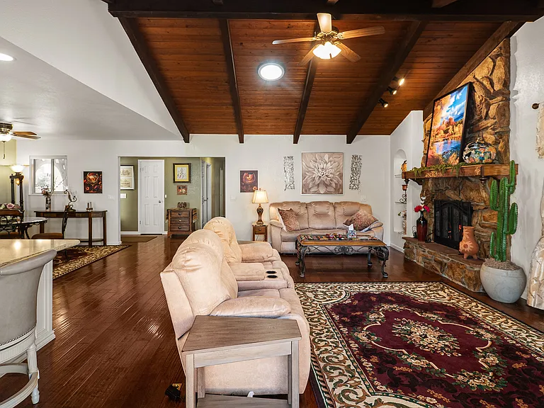 50 Pine Ct — Photo 14