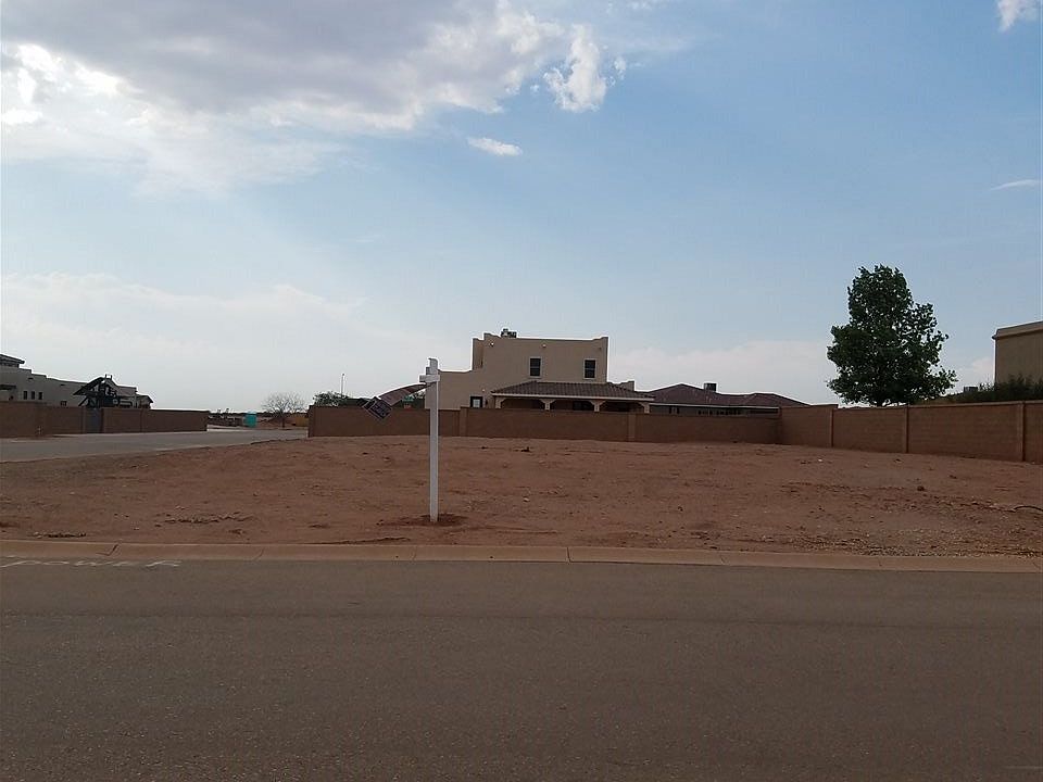 1st image of 3505 Red Arroyo Dr