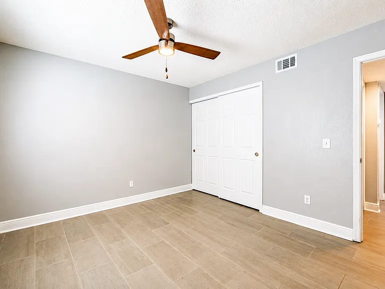 7919 Lakeshore Dr #A — Photo 5