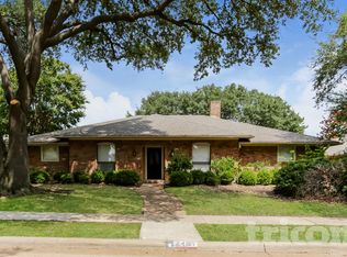 2407 Honeysuckle Dr, Richardson, TX 75082