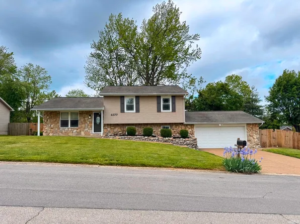 4377 Maryjoetta Dr, Newburgh, IN 47630