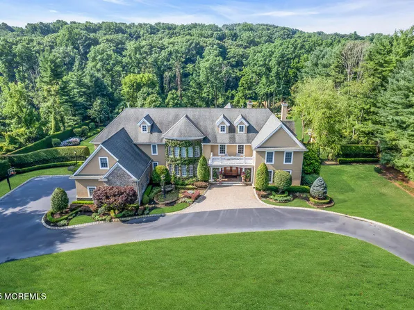 39 Mountainside Drive, Colts Neck, NJ 07722