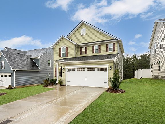 2nd image of 619 Eagle Rock Pl