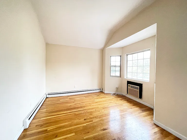 10-03 36th Ave #2 — Photo 8