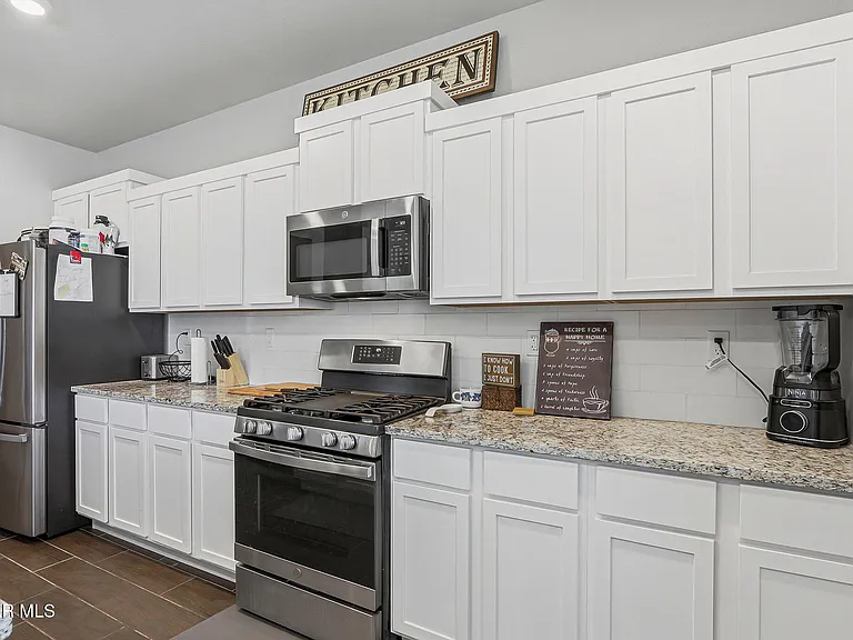13852 Paseo De La Luna Ave — Photo 14