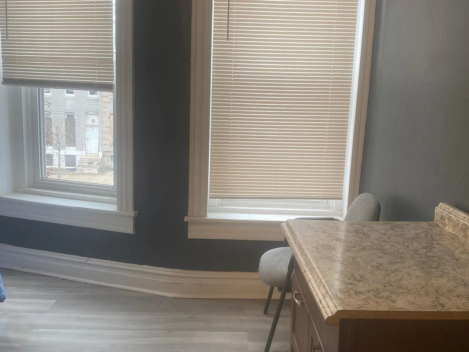 1 bed, 1.5 bath, 2000 sqft, $650 — Photo 1