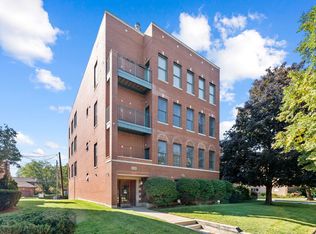 140 Ridge Ave APT 1W, Evanston, IL 60202