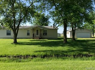 1221 Mary Irene Rd, New Baden, IL 62265
