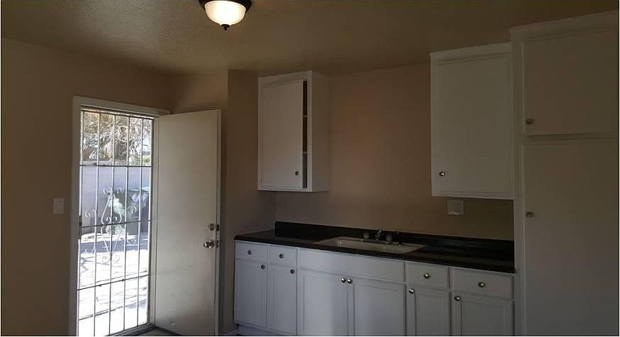 1st image of 648 N Crescent Ave APT 3