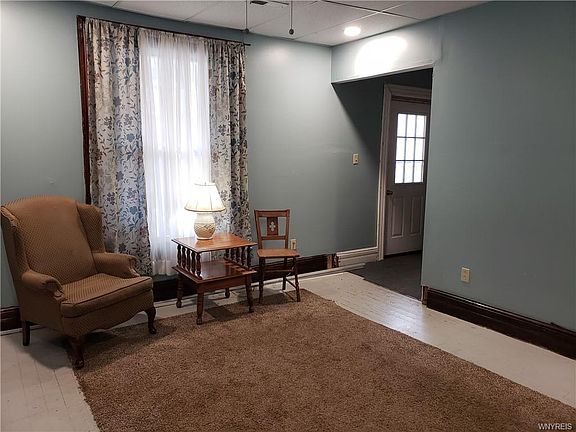 2nd image of 61 Duerstein St