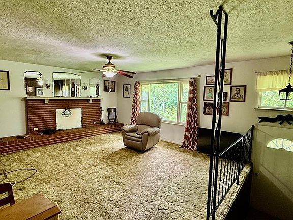 3rd image of 1291 Hard Scrapple Rd