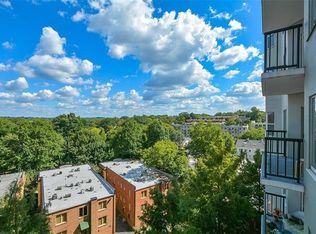 275 13th St NE APT 604, Atlanta, GA 30309