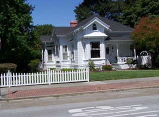 805 McDonald Ave, Santa Rosa, CA 95404