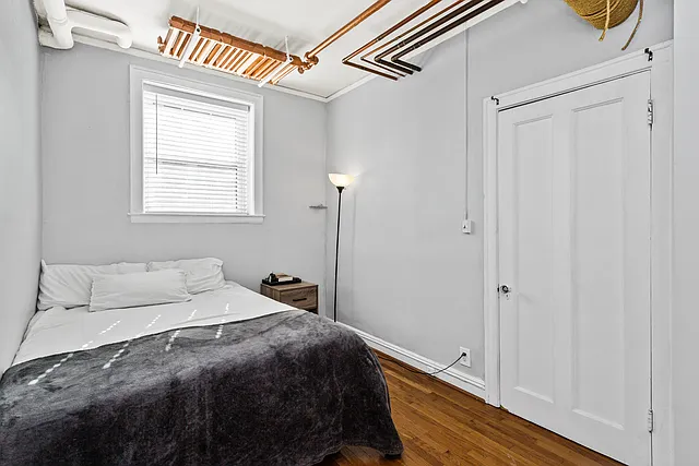 604 W Addison St #B4 — Photo 8