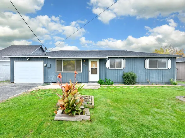 2825 Howard Ave, Medford, OR 97501