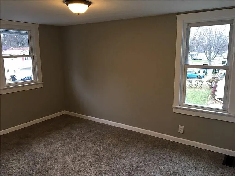 430 Lake Shore Boulevard Ext — Photo 13