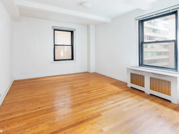 235 West End Avenue image 4 of 12