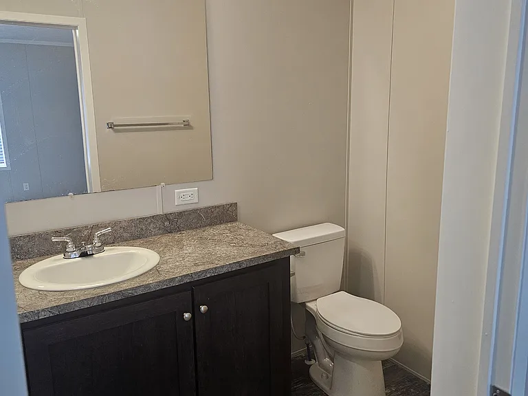 767 Acorn St — Photo 7