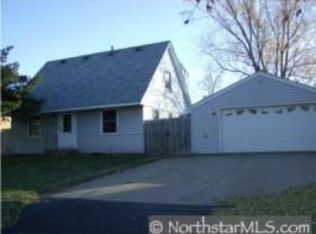 10847 Norway St NW, Coon Rapids, MN 55448