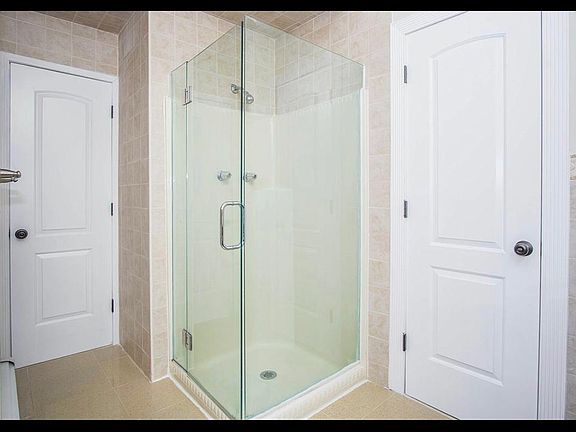 4th image of 51 Cottonwood Ct Floor 2