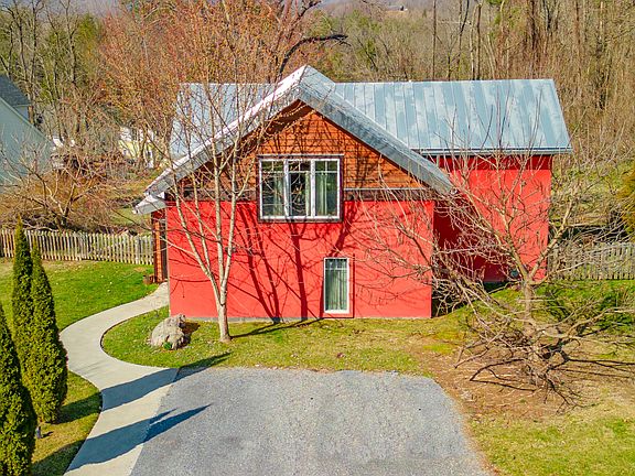 3rd image of 263 Echols Ln