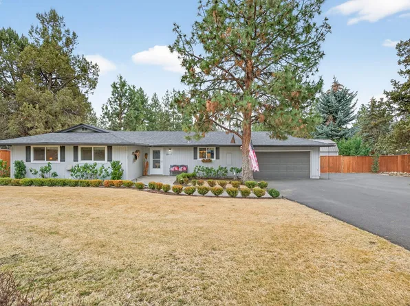 20977 Desert Woods Dr, Bend, OR 97702