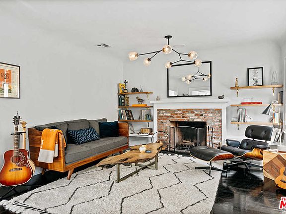 2nd image of 6342 Ivarene Ave