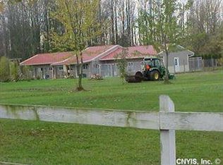 2608 Turnpike Rd, Auburn, NY 13021