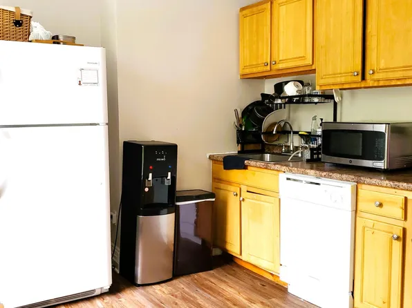 186 Summit Avenue image 11 of 27