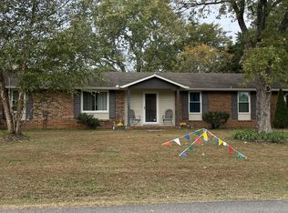 121 Crockett Ct, Smyrna, TN 37167