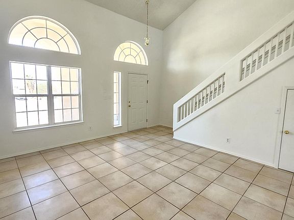 4th image of 6024 Palmdale St