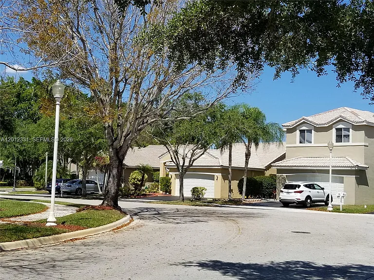 1527 Palermo Dr #1527 — Photo 4