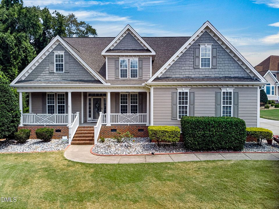 1st image of 1104 Tavernier Knoll Ln