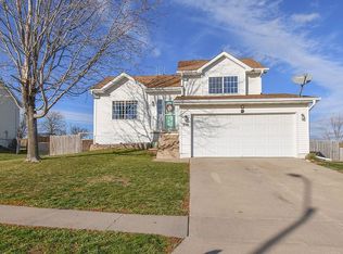 319 Oak St, De Soto, IA 50069