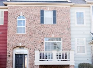 3118 Taunton St, Elgin, IL 60124