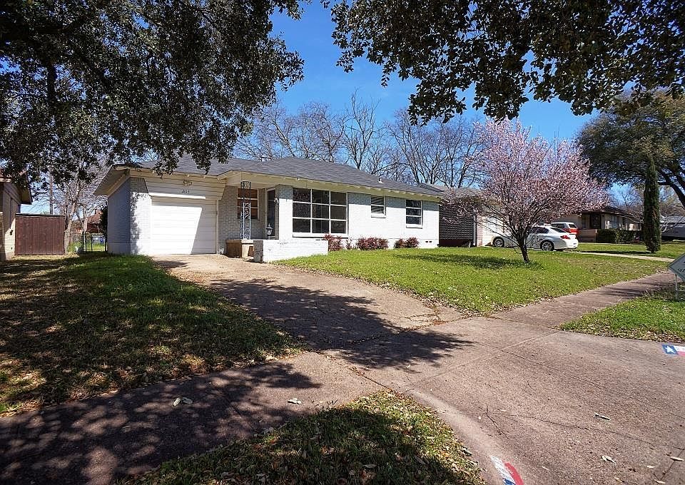 1st image of 2615 San Paula Ave