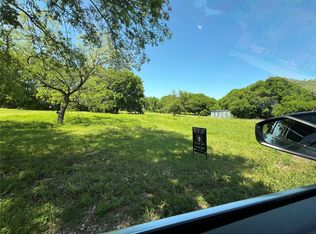 205 Alice Dr, Little Elm, TX 75068