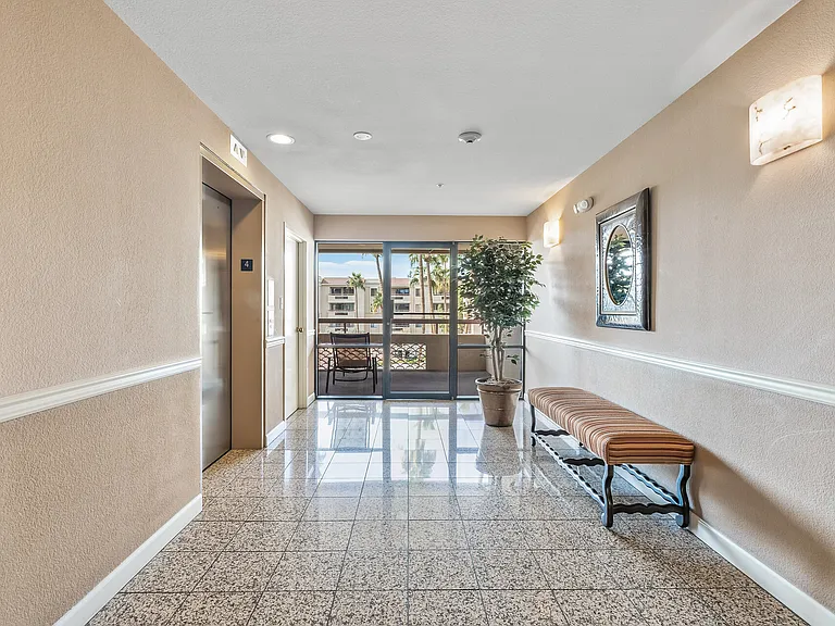 4200 N Miller Rd #428 — Photo 40