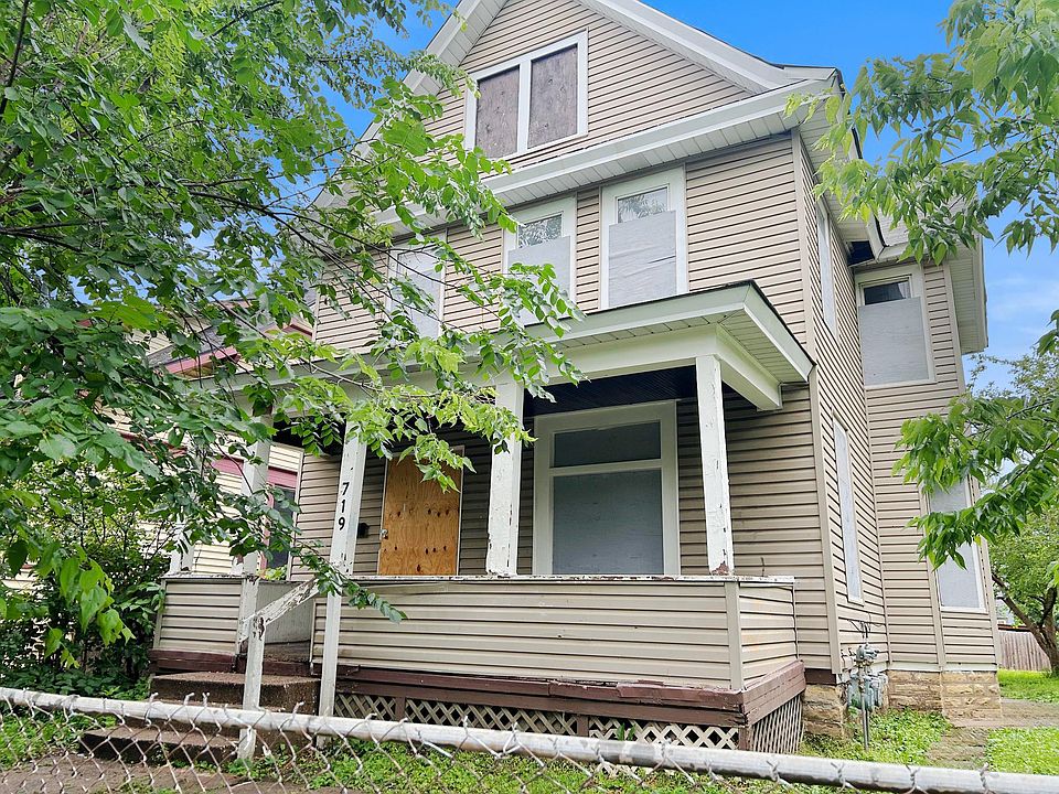 1st image of 719 Sherburne Ave