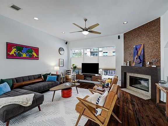 5th image of 2719 Kipling St APT B