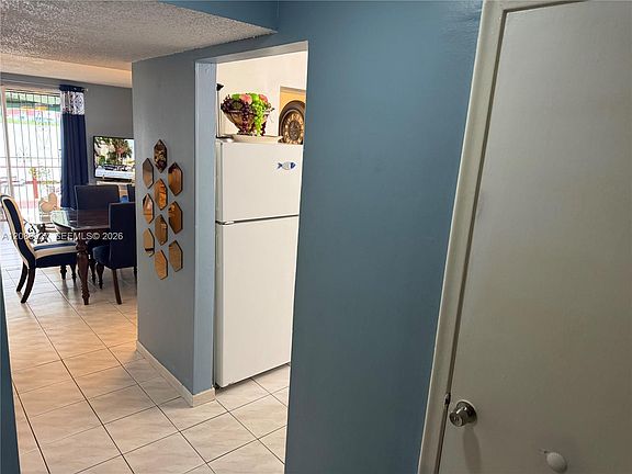 3rd image of 400 NW 107th Ave APT 4D