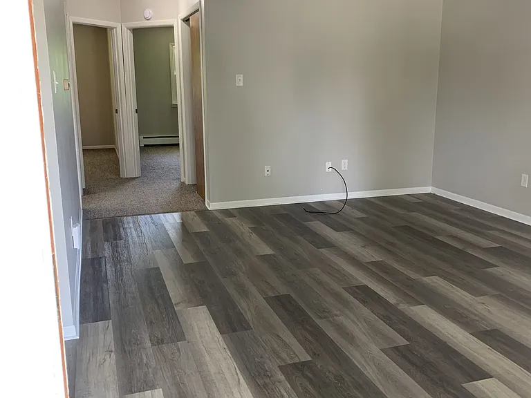 621 N Water St — Photo 3
