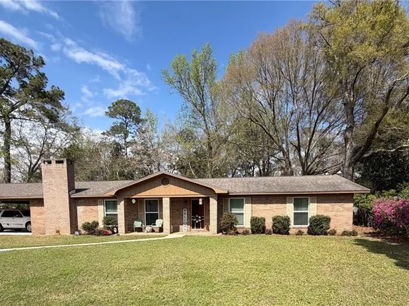 2012 Archer Ln, Mobile, AL 36605