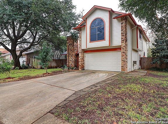 2nd image of 15314 Winter Mist Dr