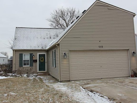 2nd image of 119 Skyview Dr