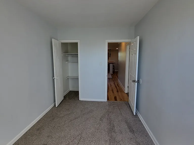 362 E Claremont Rd #3 — Photo 10