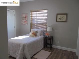 2807 Filbert St, Emeryville, CA 94608